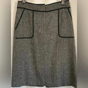 Anne Taylor LOFT wool‎ A-line knee length skirt